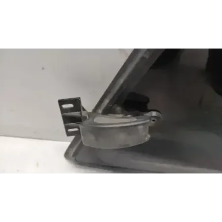 Glace custode gauche audi a3 8l