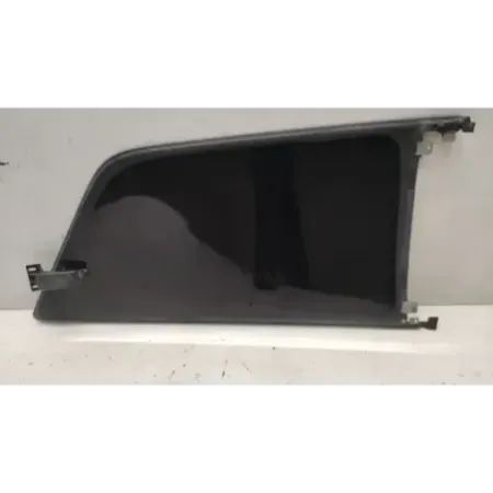 Glace custode gauche audi a3 8l