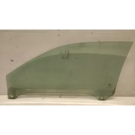 Glace porte avant droite audi a3 8l