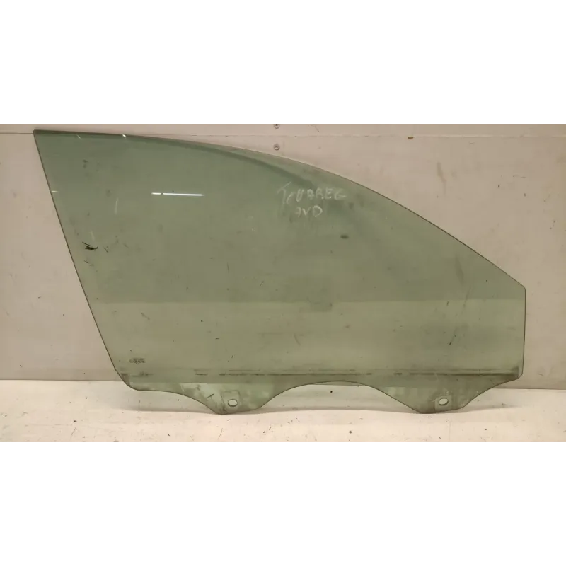 Glace porte avant droite volkswagen touareg 7l i