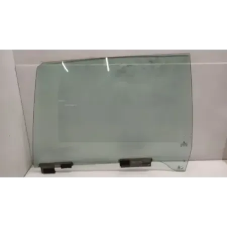 Glace porte avant gauche volkswagen golf 1 i