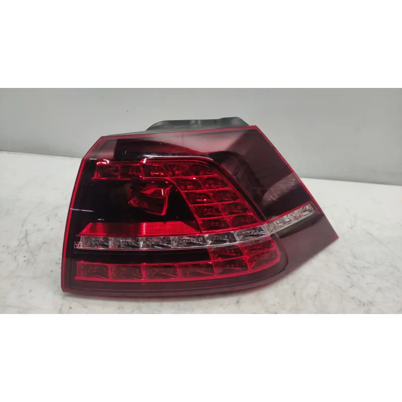 Feu arriere droit volkswagen golf 7
