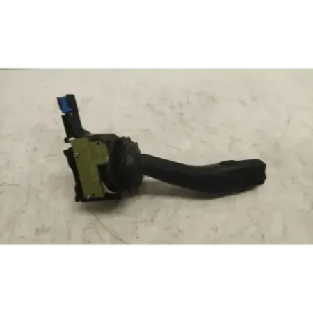 Commodo essuie glace volkswagen golf 5 v