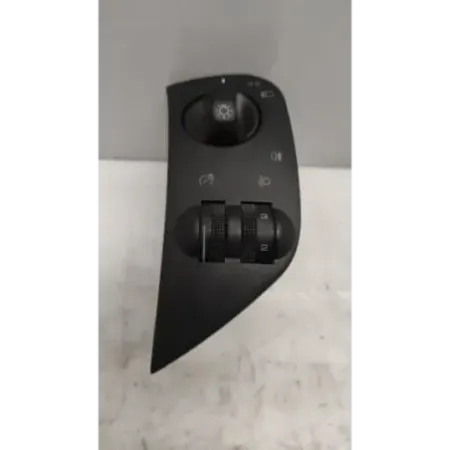 Commande eclairage volkswagen polo 6n iii