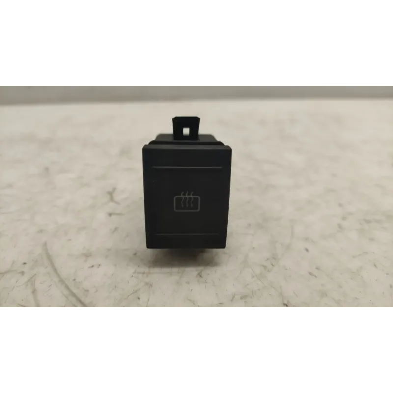 Bouton degivrage volkswagen polo 9n iv