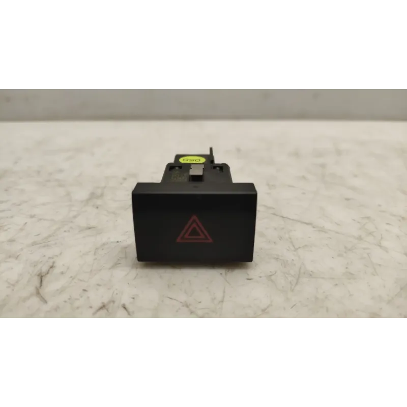 Bouton de warning volkswagen polo 6r/6c v