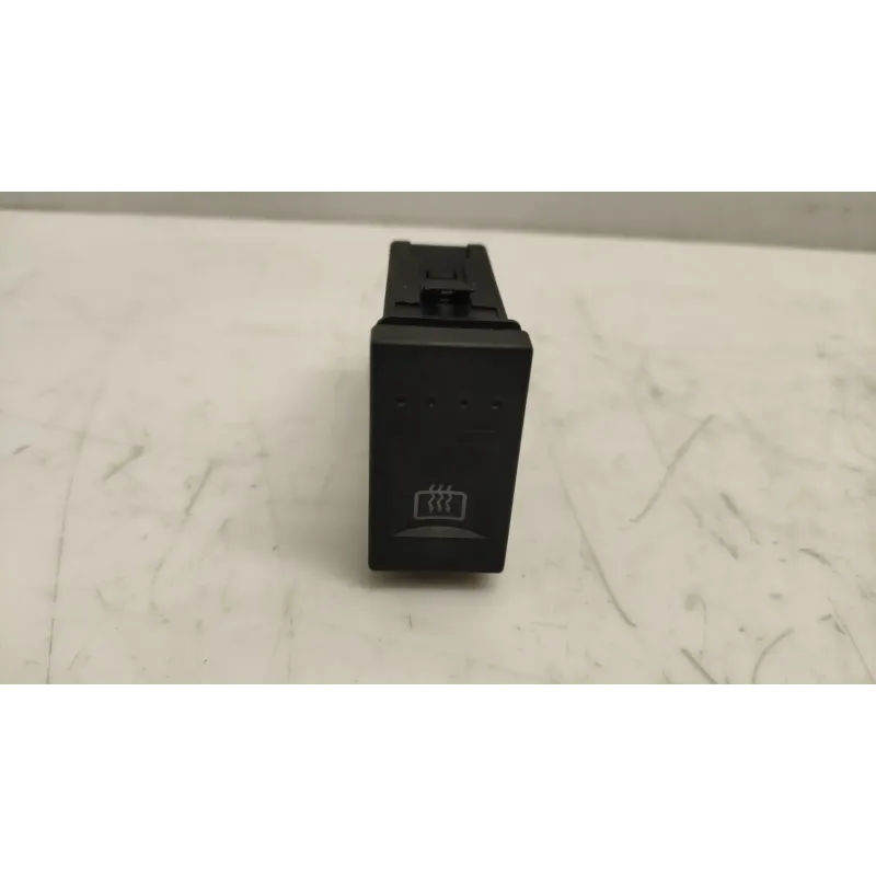 Bouton degivrage volkswagen polo 6n iii