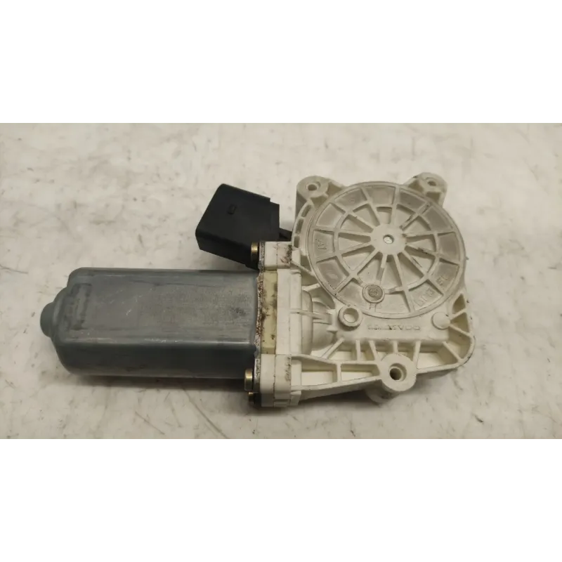 Moteur leve-glace avant droit bmw serie 5 e60/e61
