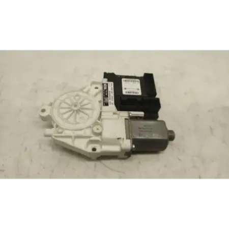 Moteur leve-glace avant droit audi a3 8p