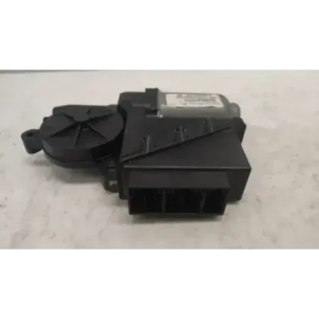 Moteur leve-glace avant gauche