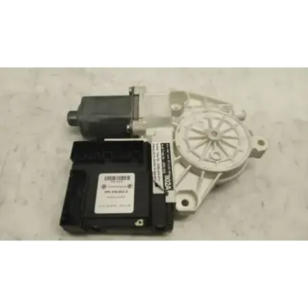 Moteur leve-glace avant droit audi a3