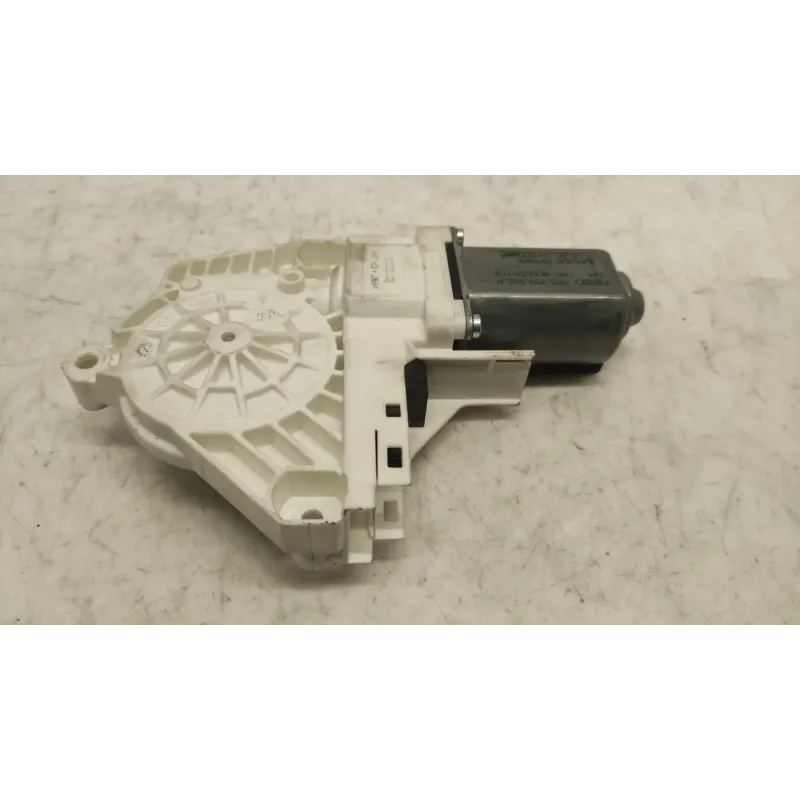 Moteur leve-glace avant droit audi a4 8k b8