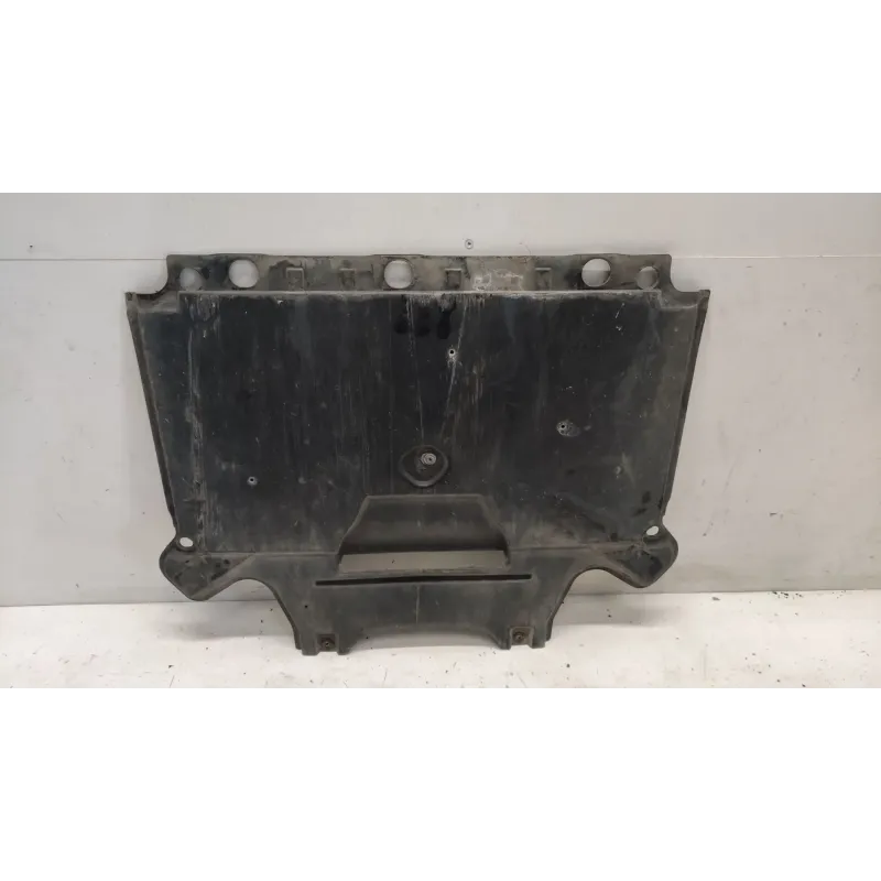 Protection sous caisse audi a4 8k