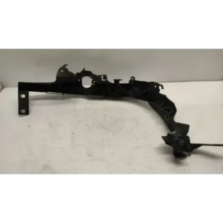 Support phare gauche bmw serie 3 e90/e91