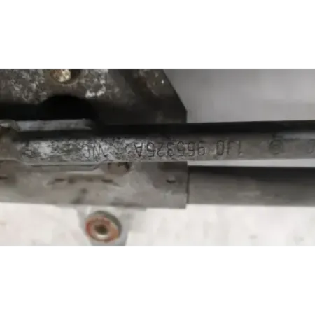 Moteur essuie-glace avant volkswagen golf 4 iv