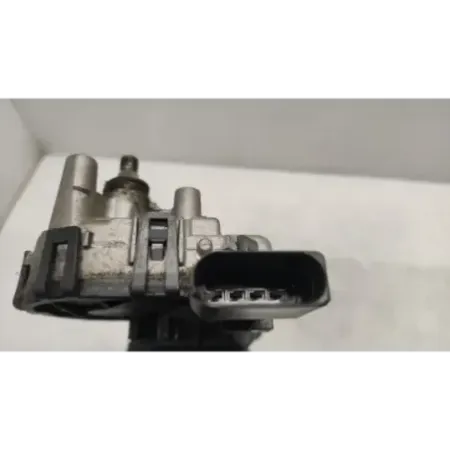 Moteur essuie-glace avant volkswagen golf 4 iv
