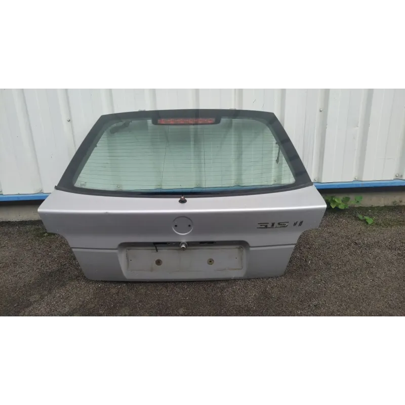 Malle / hayon / coffre bmw serie 3 e36