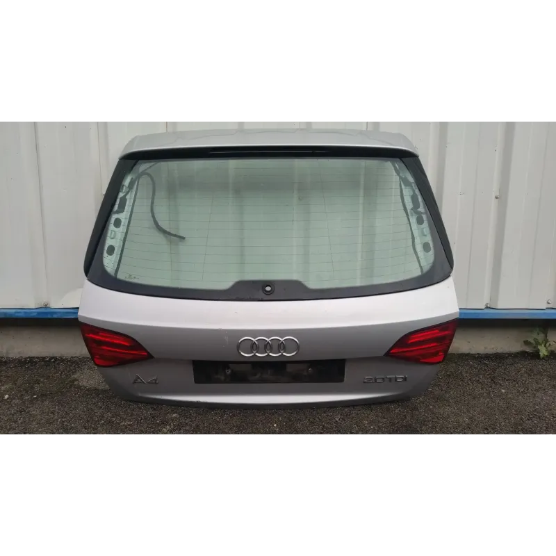 Malle / hayon / coffre audi a4 8k