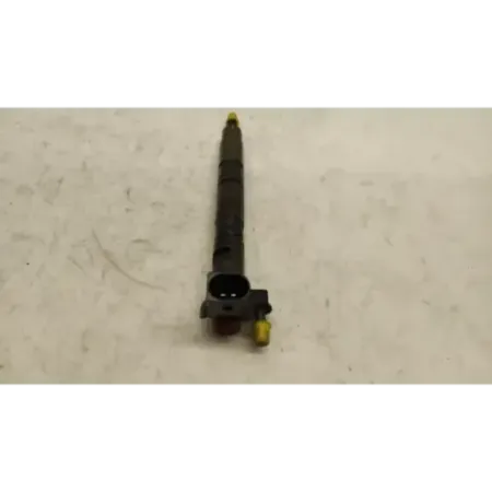 Injecteur audi a4 8k