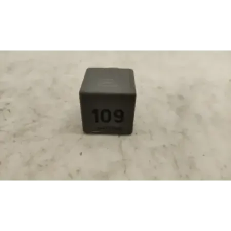 Relais volkswagen golf 4