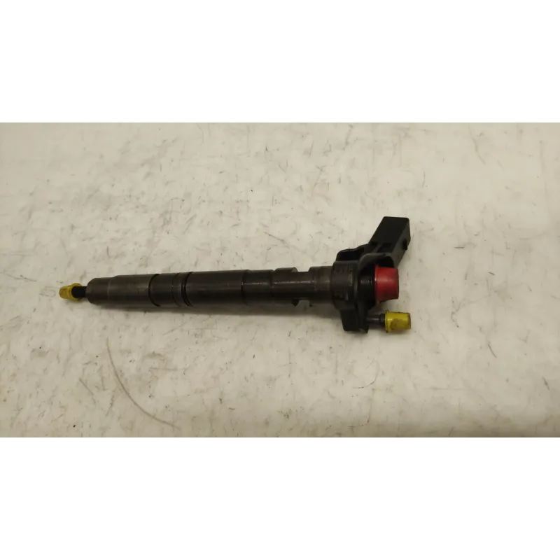 Injecteur audi a4 8k
