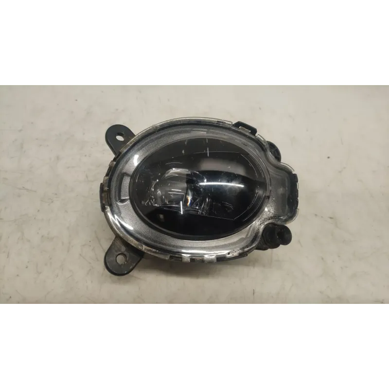 Phare anti-brouillard droit volkswagen polo aw iv