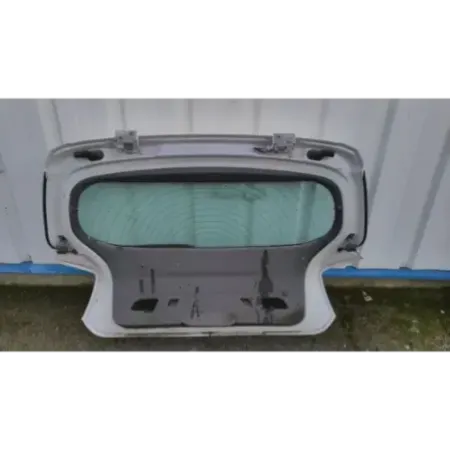 Malle / hayon / coffre