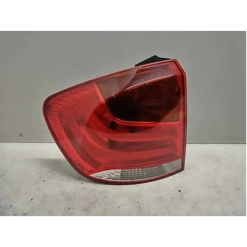 Feu arriere gauche bmw x1 e84