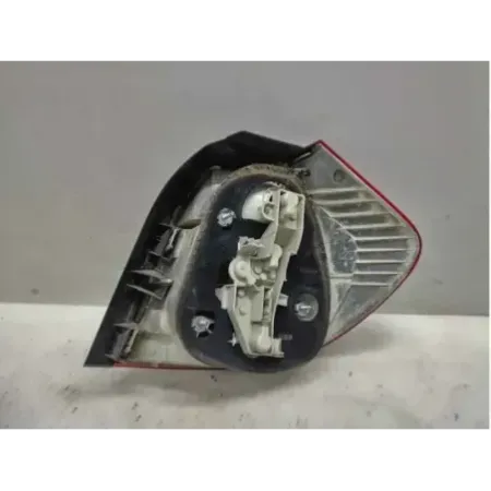 Feu arriere gauche bmw serie 1 e87/e81