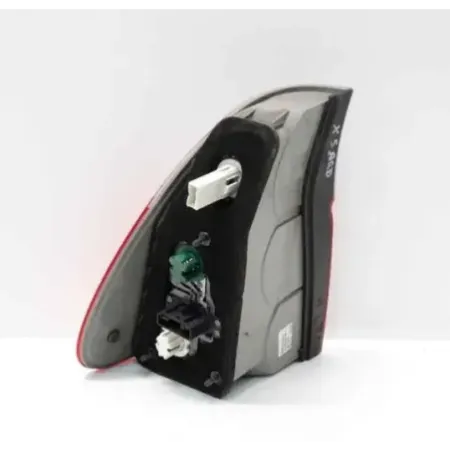 Feu arriere droit bmw x5 e53