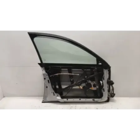 Porte avant gauche audi a6 4b