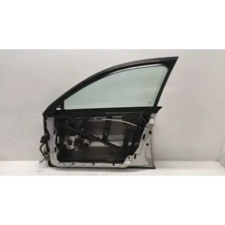 Porte avant droite complete audi a6 4b c5