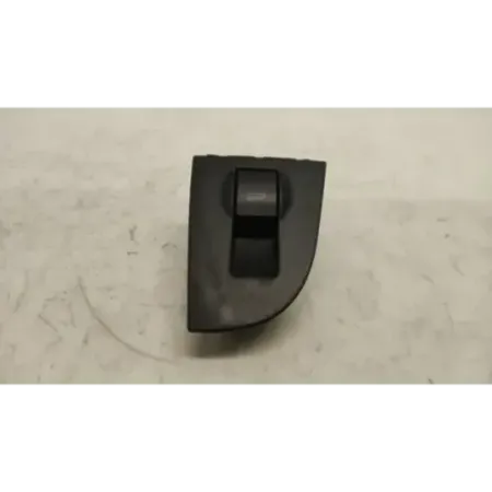 Commande leve-glace porte avant droit audi a6 4b