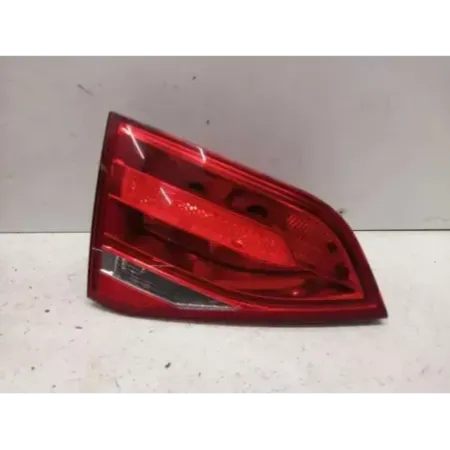 Feu arriere interieur gauche audi a4 8k b8