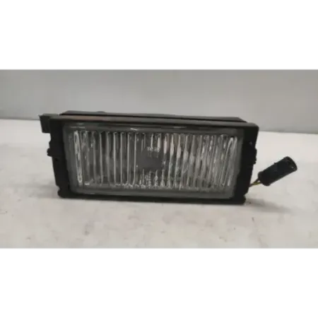 Phare anti-brouillard droit bmw serie 3 e30