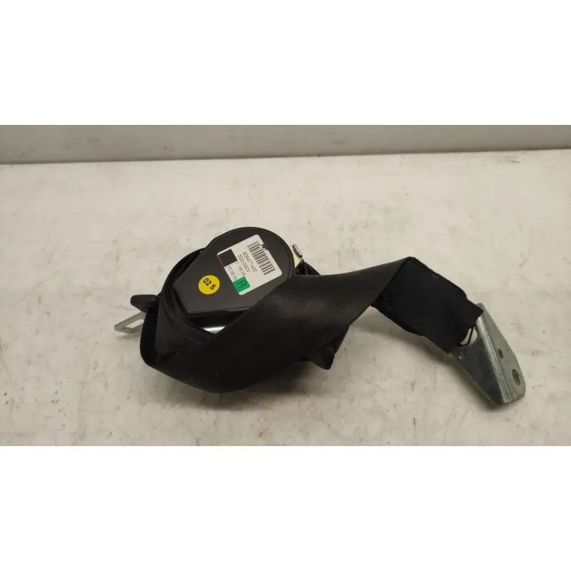 Ceinture avant droite volkswagen golf 5 v