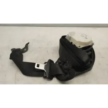 Ceinture avant droite volkswagen golf 5 v