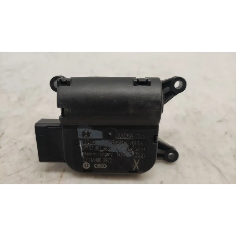 Moteur volet de chauffage volkswagen golf 5 v