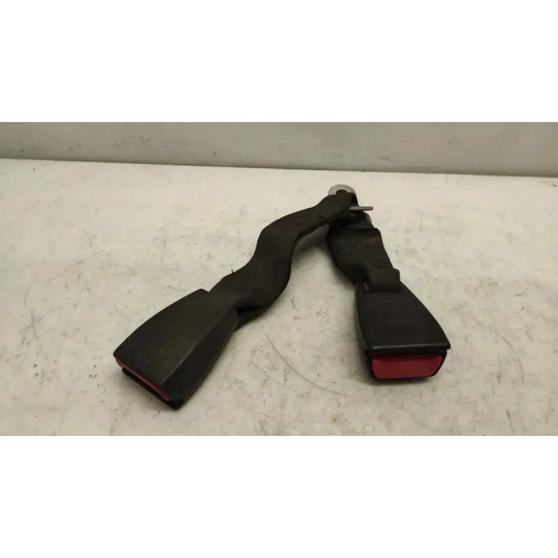 Ceinture arriere droite bmw serie 3 e46