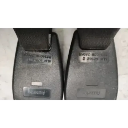 Ceinture arriere droite bmw serie 3 e46