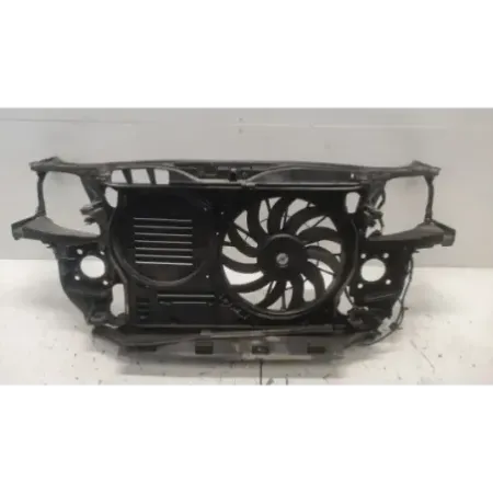 Armature avant audi a4 8h