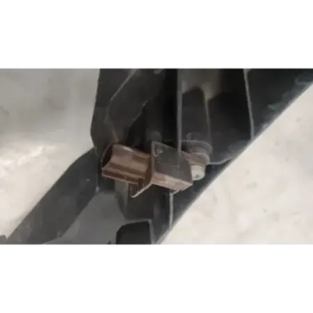 Support phare  droit audi q5