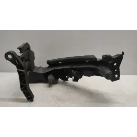 Support phare  droit audi q5