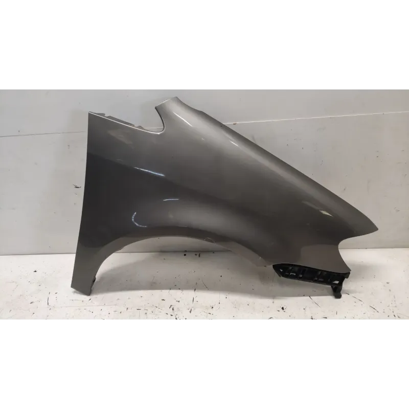 Aile avant droite volkswagen touran 1t