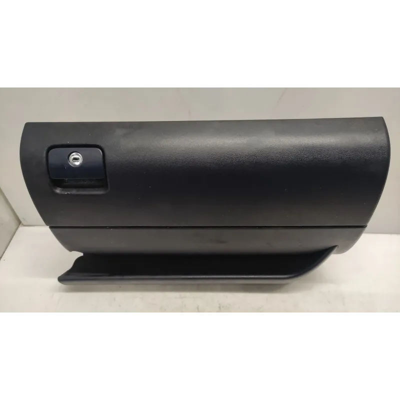 Boite a gants audi a3 8l