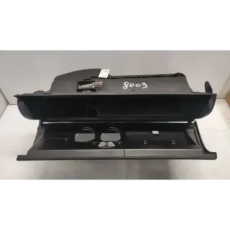 Boite a gants audi a3 8l