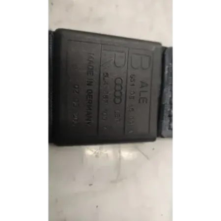 Ceinture avant droite audi a3 8l