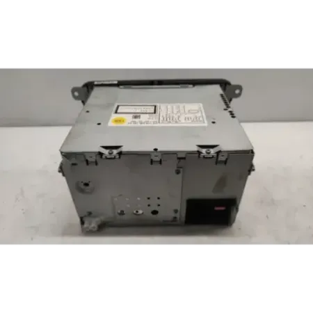 Autoradio specifique volkswagen touran 1t