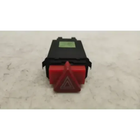 Bouton de warning audi a3 8l