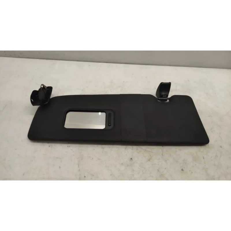 Pare soleil gauche bmw serie 1 f20/f21